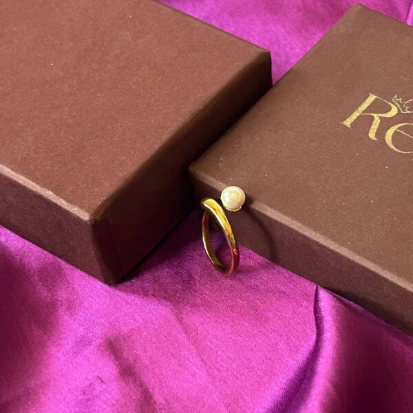 The Snowdrop Ring - Image 2